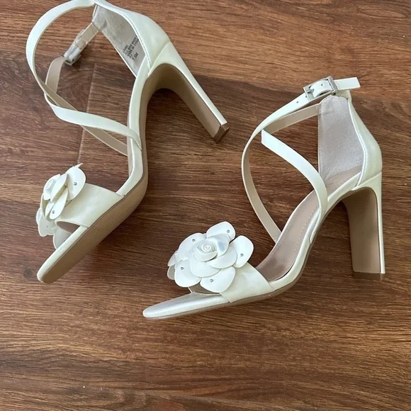 Charles by Charles David high heels - Picture 7 of 9